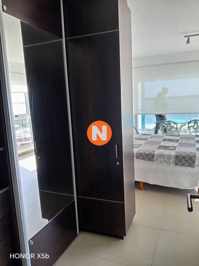 Apartamento Ref.8281 - Apartamento en Venta y Alquiler, Mansa, Punta del Este, 3 Dormitorios.