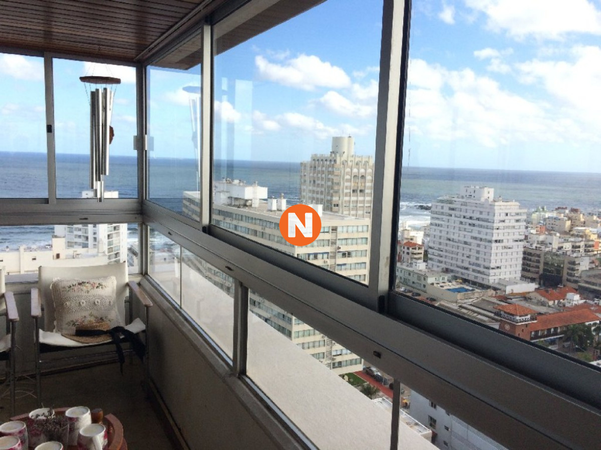 Apartamento Ref.214219 - Comodo apartamento con vista a Playa Brava