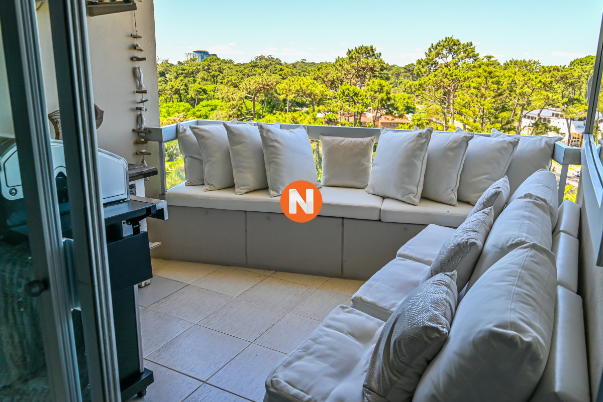 Apartamento Ref.155996 - Apartamento en Venta, Roosevelt, Punta del Este, 2 Dormitorios.