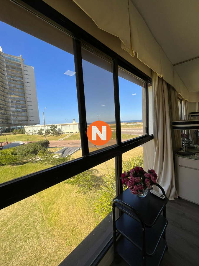 Apartamento Ref.221250 - TORRES CRISTAL PUNTA DEL ESTE VENTA DE APARATMENTO DE 1 DORMITORIO EN BRAVA