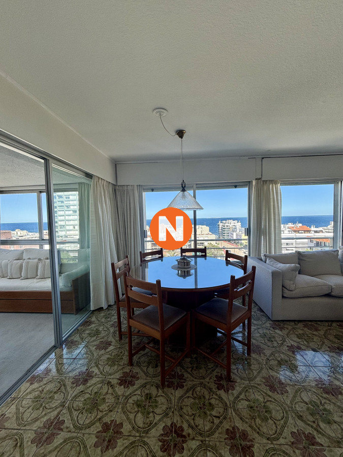 Apartamento Ref.638 - Apartamento en Venta y Alquiler, Peninsula, Punta del Este, 2 Dormitorios.