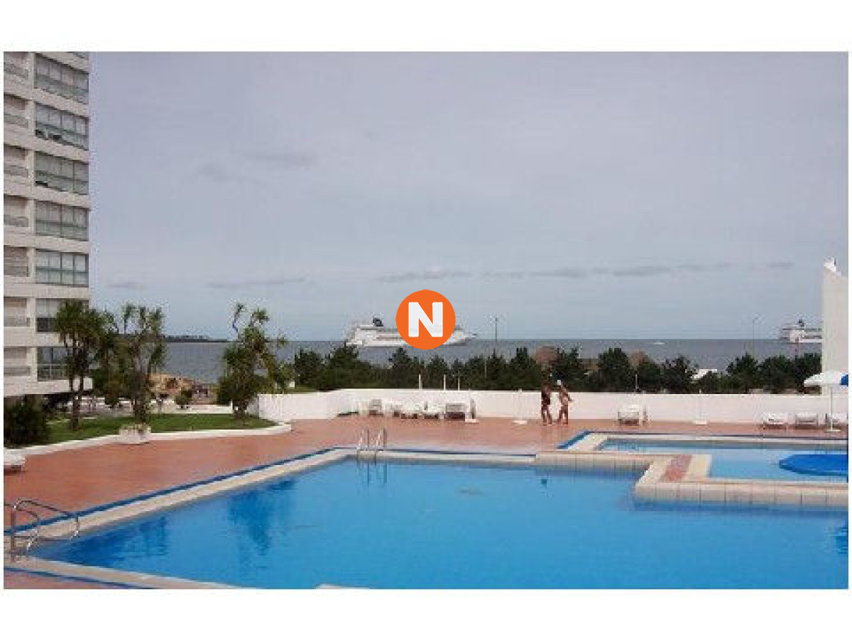 Apartamento Ref.200807 - Apartamento en Venta, Mansa, Punta del Este, 2 Dormitorios.