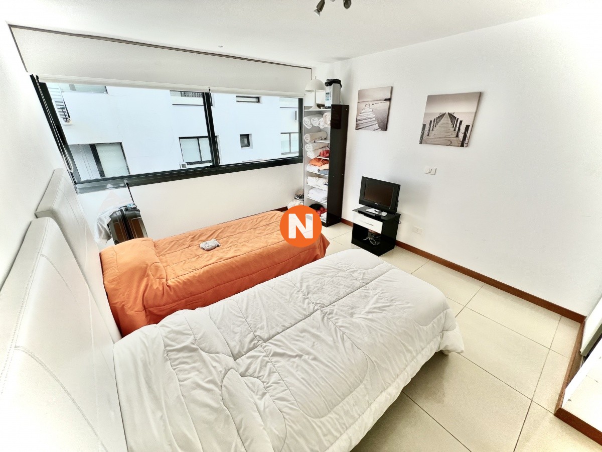 Apartamento Ref.8419 - Apartamento en Venta y Alquiler, Brava, Punta del Este, 3 Dormitorios.