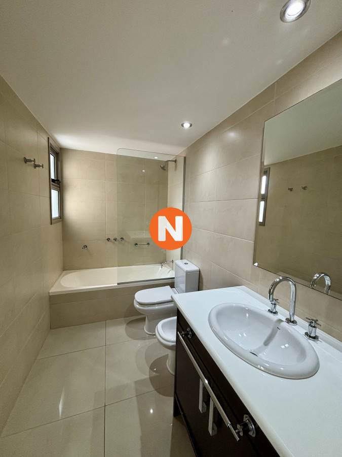 Apartamento Ref.223917 - Moderno apartamento frente a Playa Brava - amplitud y confort