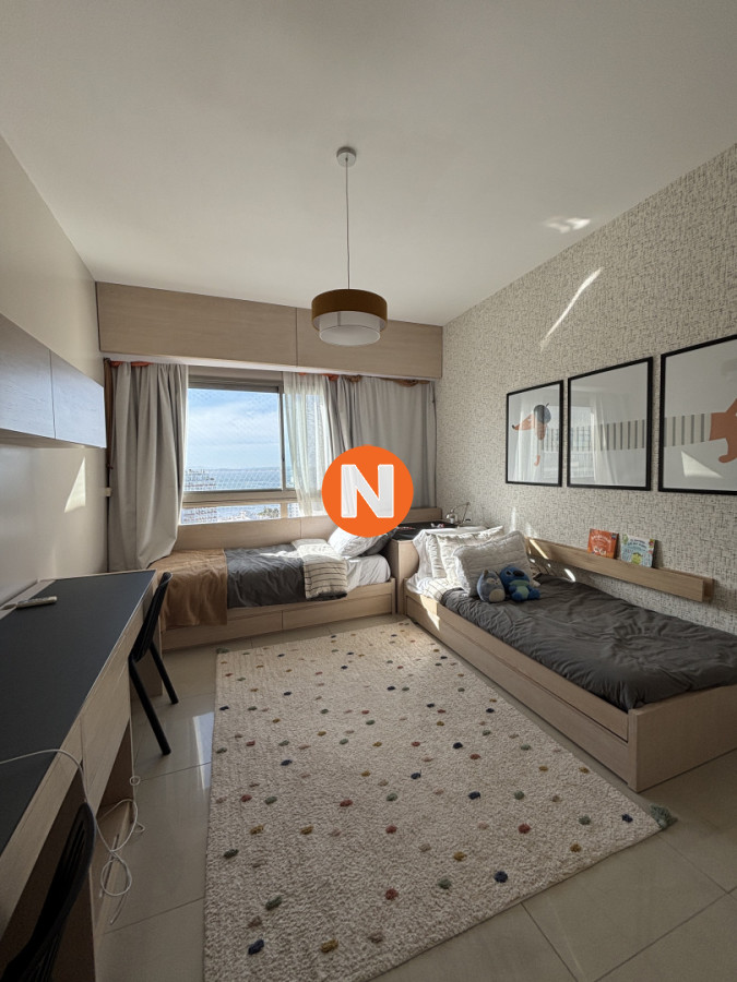 Apartamento Ref.224550 - Penthouse a la Venta, Edificio Imperiale