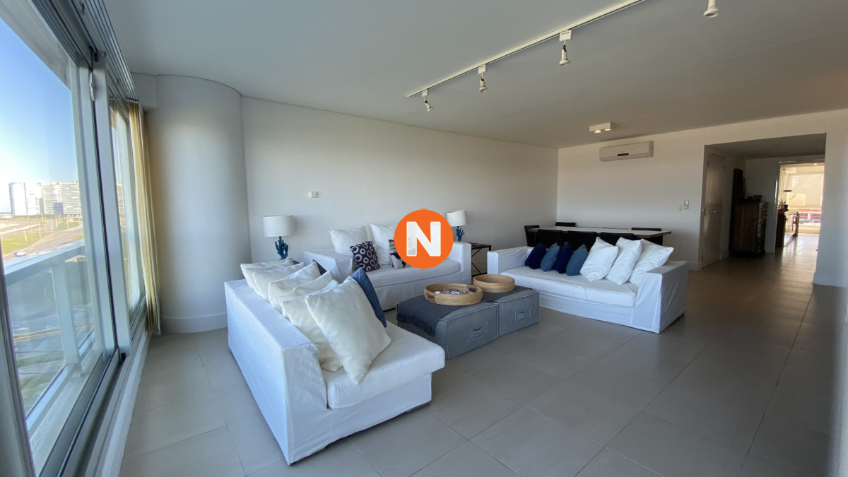 Apartamento Ref.218862 - Exclusivo Apartamento de 2 dormitorios frente a Playa Brava Punta del Este