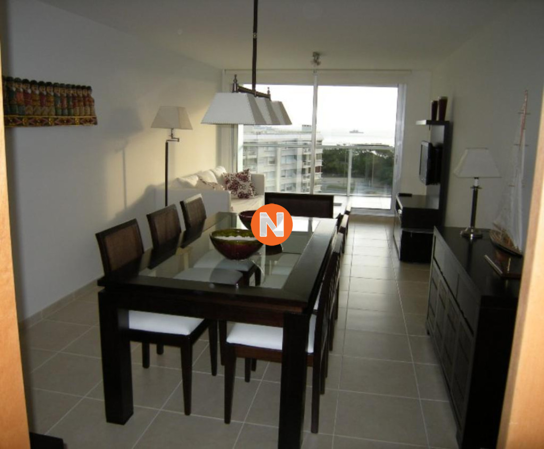 Apartamento Ref.8306 - Apartamento en Venta y Alquiler, Mansa, Punta del Este, 2 Dormitorios.