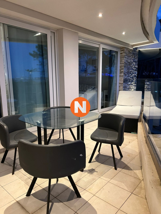 Apartamento Ref.203187 - Apartamento en Venta y Alquiler, Primera Linea, 1 Dormitorio