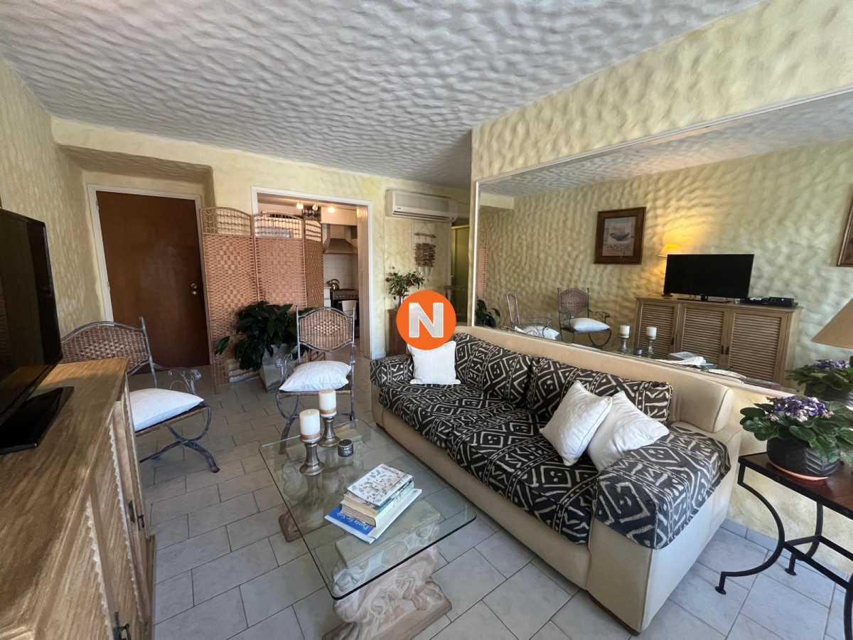 Apartamento Ref.221951 - alquiler apto 1 dormitorio y medio Punta del Este