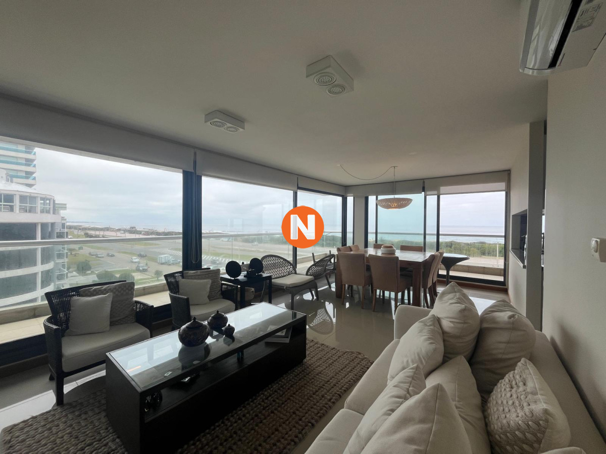 Apartamento Ref.223712 - Penthouse en la Brava en venta, primera línea