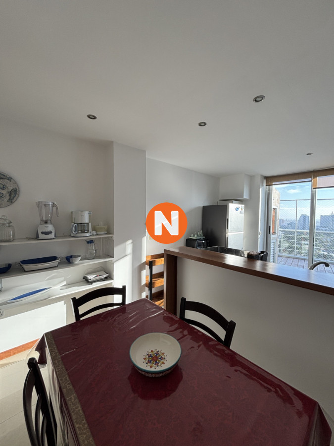 Apartamento Ref.200635 - Penthouse a la Venta, en Roosevelt, 3 dormitorios