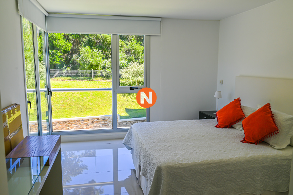 Apartamento Ref.223097 - Apartamento de 3 Dormitorios en Venta en la Brava
