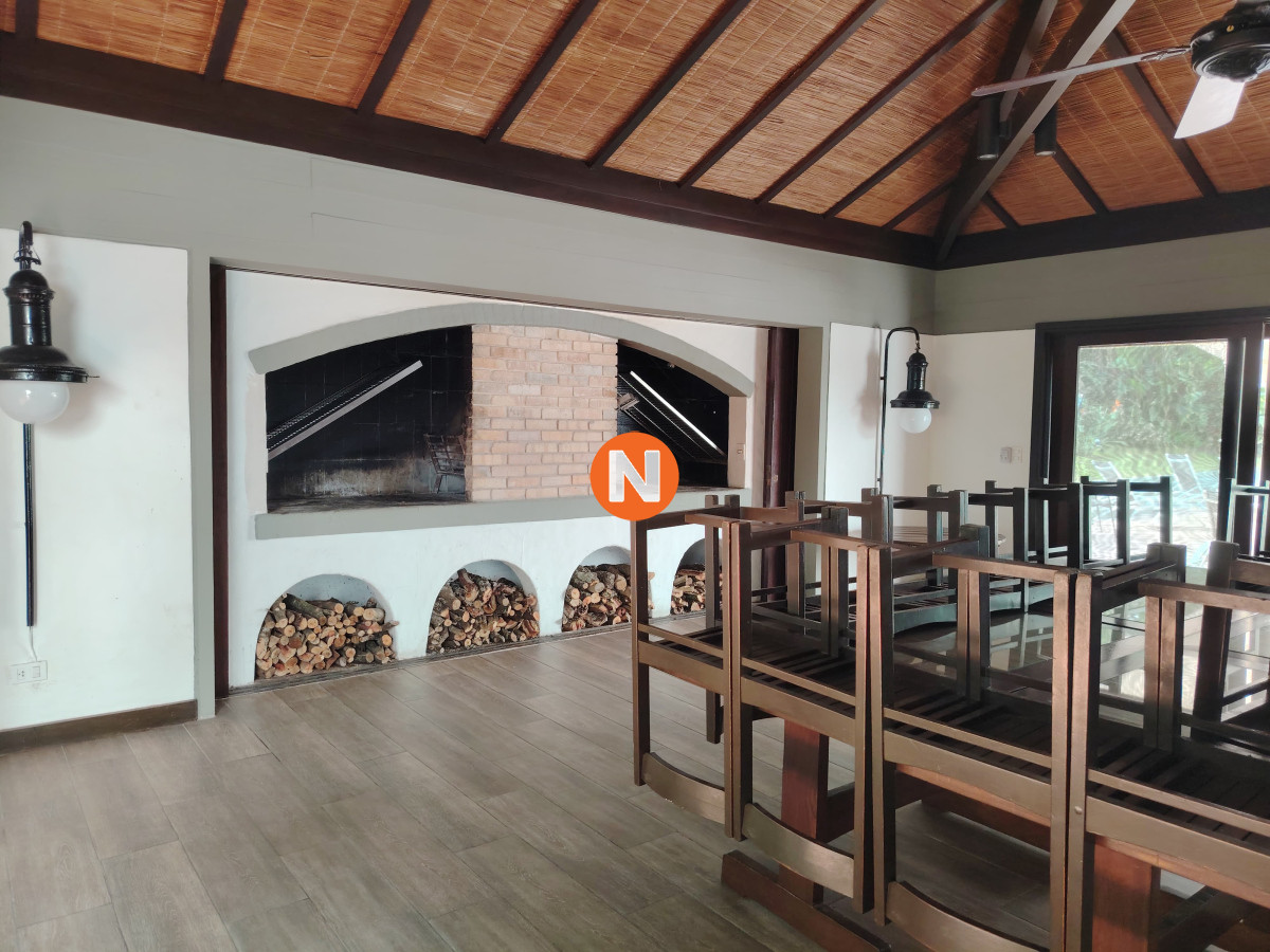 Apartamento Ref.223352 - Apartamento en Venta, 3 dormitorios. Punta del Este 