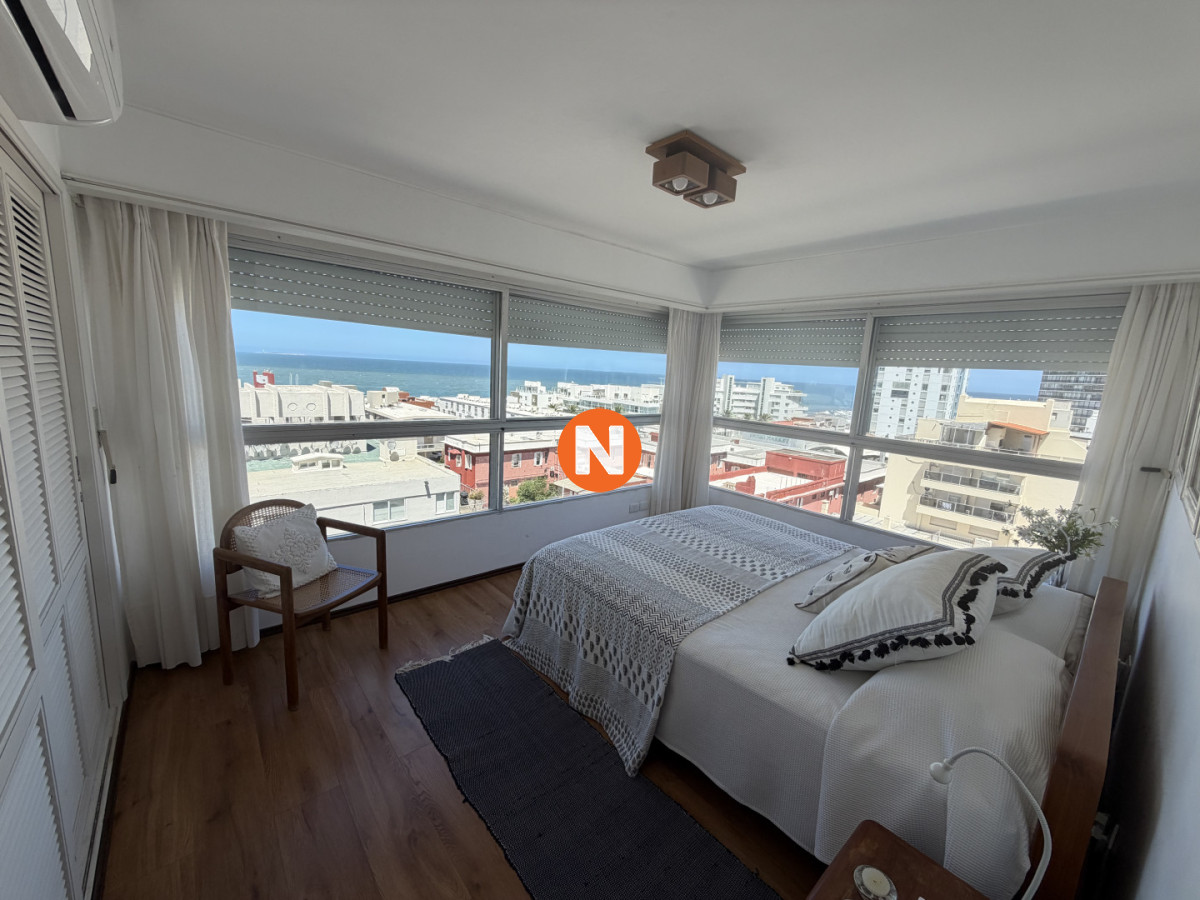 Apartamento Ref.202337 - Apartamento en Alquiler, Peninsula, Punta del Este, 3 Dormitorios.