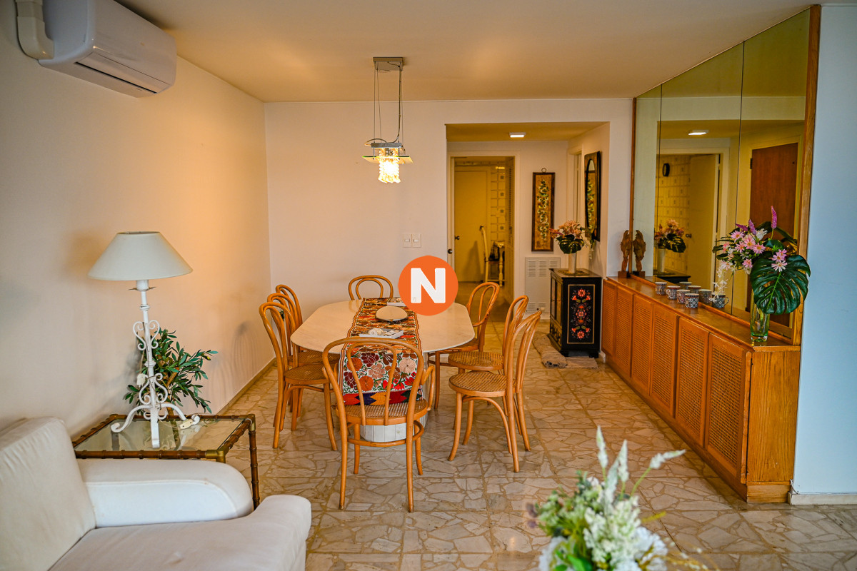 Apartamento Ref.223021 - Hermoso Apartamento en Venta en Zona Puerto