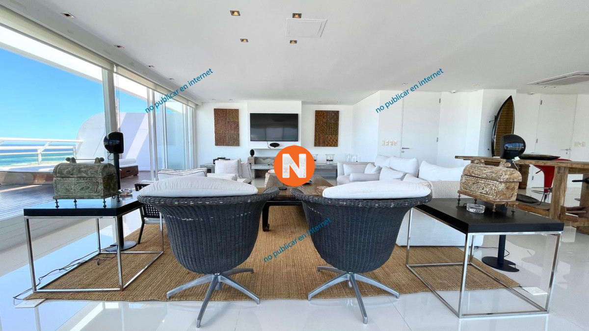 Apartamento Ref.220529 - VENTA DE APARTAMENTO PENTHOUSE DE 4 DORMITORIOS EN EDIFICIO AQUALINA PUNTA DEL ESTE