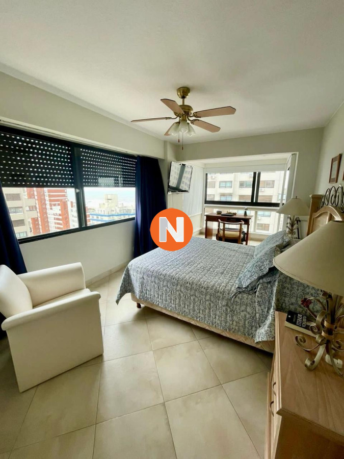 Apartamento Ref.222085 - Apartamento 4 dorm. En Playa Brava Punta del Este 