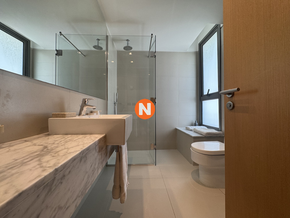 Apartamento Ref.224740 - TIBURON TERRAZAS BARRA APARTAMENTO VENTA DE 3 SUITES + DEPENDENCIA PUNTA DEL ESTE