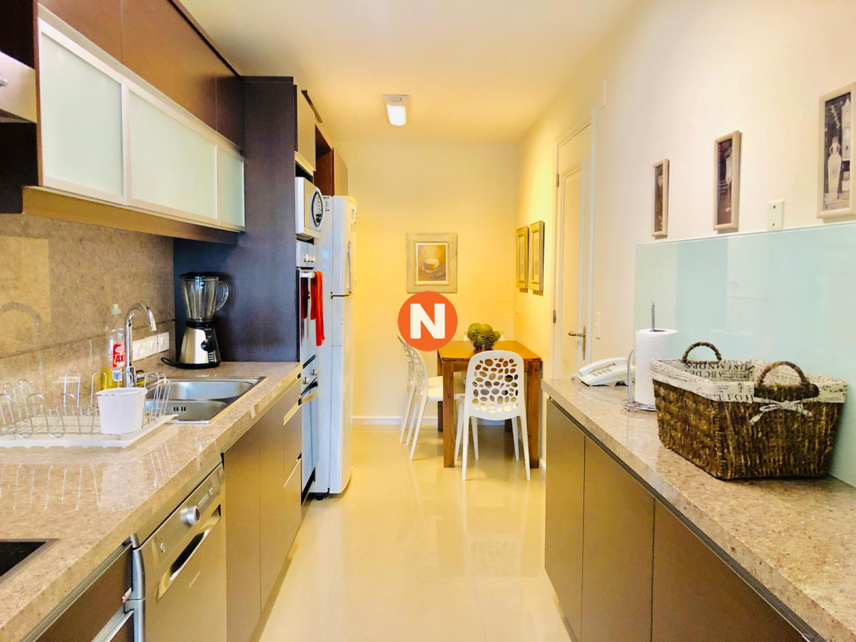 Apartamento Ref.214555 - Hermoso departamento de 3 dormitorios en alquiler. temporada