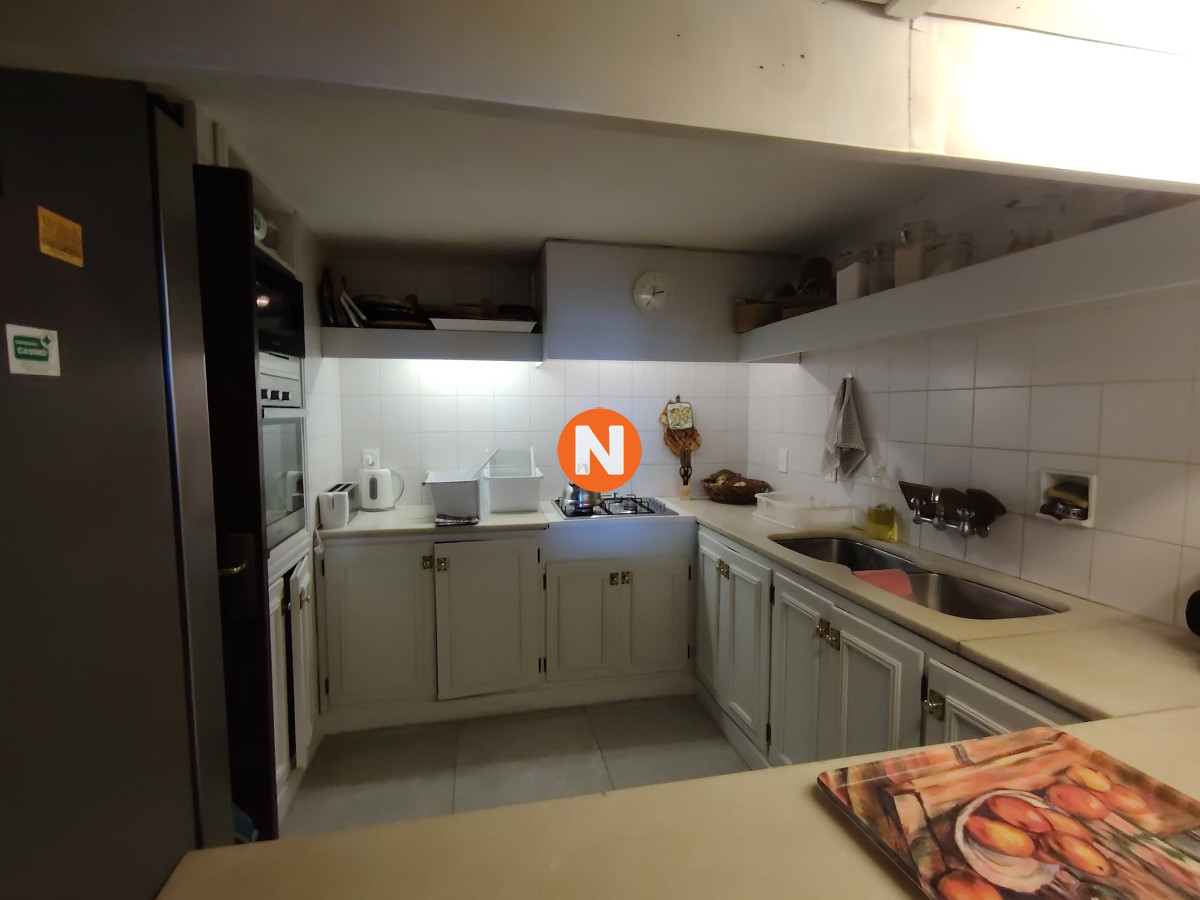 Apartamento Ref.223352 - Apartamento en Venta, 3 dormitorios. Punta del Este 