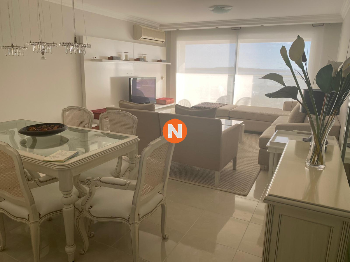 Apartamento Ref.204658 - Apartamento en Venta, Mansa, Punta del Este, 3 Dormitorios.