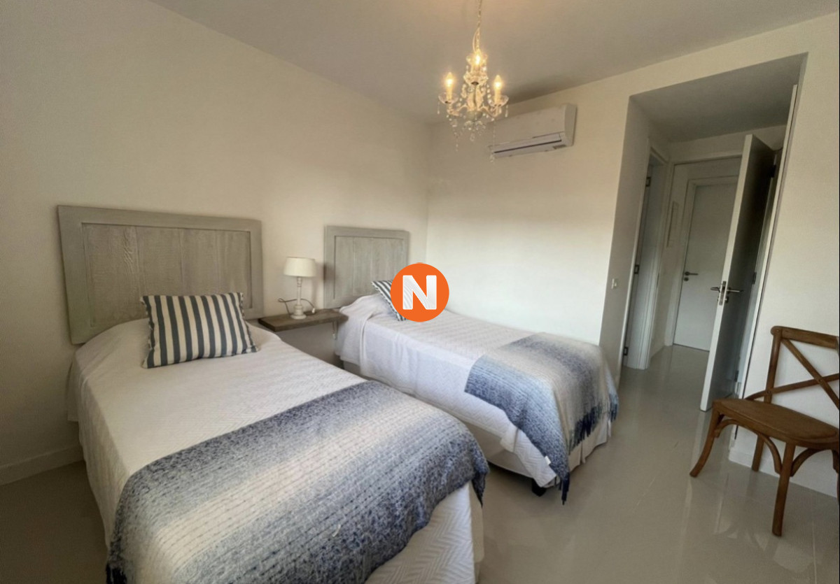 Apartamento Ref.225150 - Apartamento en Venta de 2 dormitorios Bikini