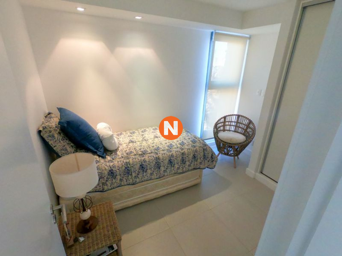 Apartamento Ref.216622 - Oportunidad en Venta en Punta del Este!