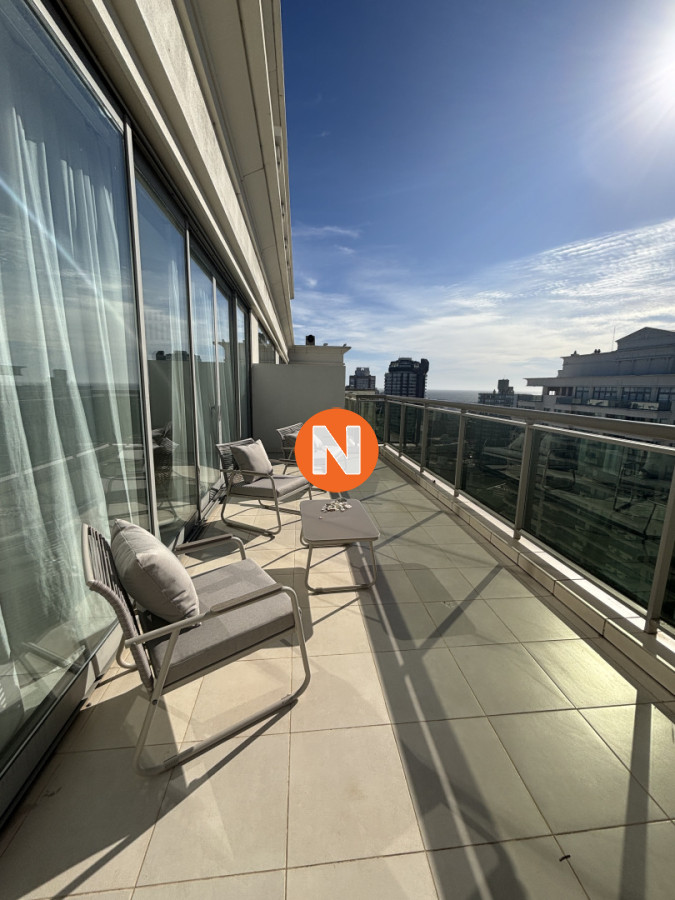 Apartamento Ref.224550 - Penthouse a la Venta, Edificio Imperiale