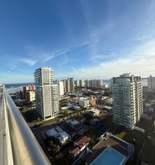 PENTHOUSE VENTA TORRE DE CATEGORIA