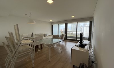 Apartamento en Venta y Alquiler, Mansa, Punta del Este, 2 Dormitorios.