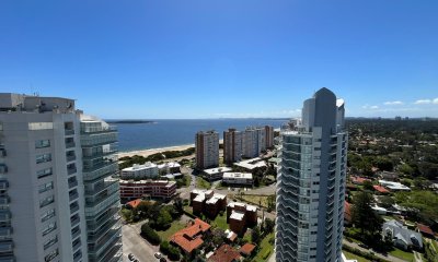 Hermoso Apartamento con Vista al Mar