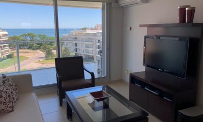 Apartamento en Venta y Alquiler, Mansa, Punta del Este, 2 Dormitorios.