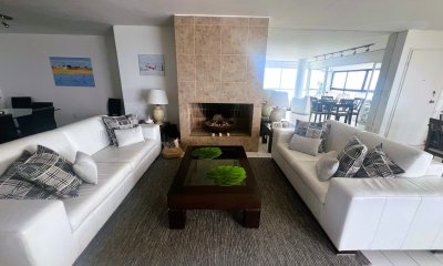 Muy buen Apartamento con Vista al Mar en Península