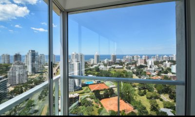 Apartamento en Roosevelt - Punta del Este