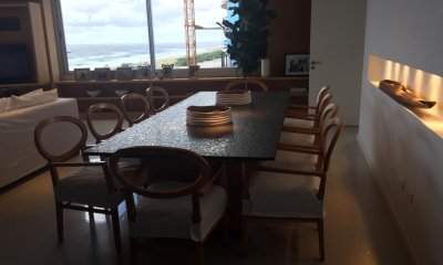 Amplio apartamento en la Brava en venta