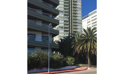 Apartamento en Venta y Alquiler, Mansa, Punta del Este, 2 Dormitorios.