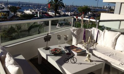 Apartamento en Venta y Alquiler, Peninsula, Punta del Este, 3 Dormitorios.