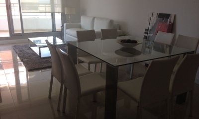 Apartamento en Venta y Alquiler, Aidy Grill, Punta del Este, 3 Dormitorios.