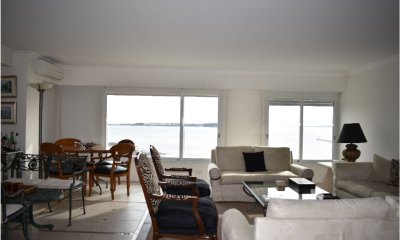Apartamento en Venta, Peninsula, Punta del Este, 3 Dormitorios.