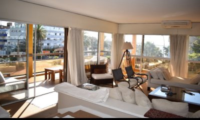Apartamento en Alquiler, Peninsula, Punta del Este, 2 Dormitorios.