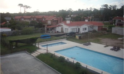 Apartamento en Venta y Alquiler, Pinares, Punta del Este, 1 Dormitorios.