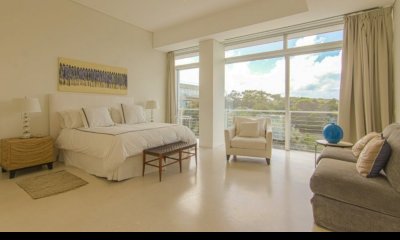 Apartamento en Venta y Alquiler, Brava, Punta del Este, 4 Dormitorios.