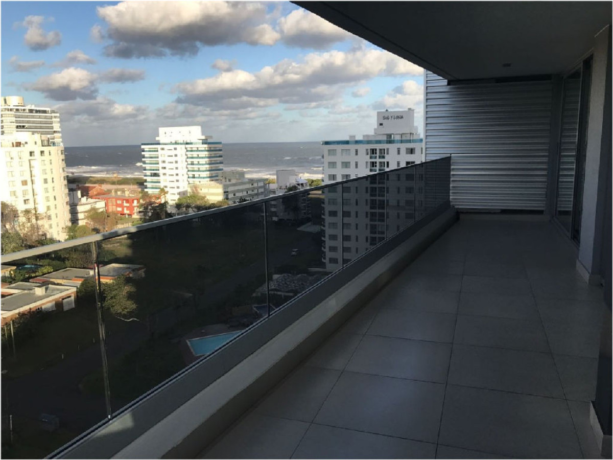Apartamento en Venta, Brava, Punta del Este, 2 Dormitorios.
