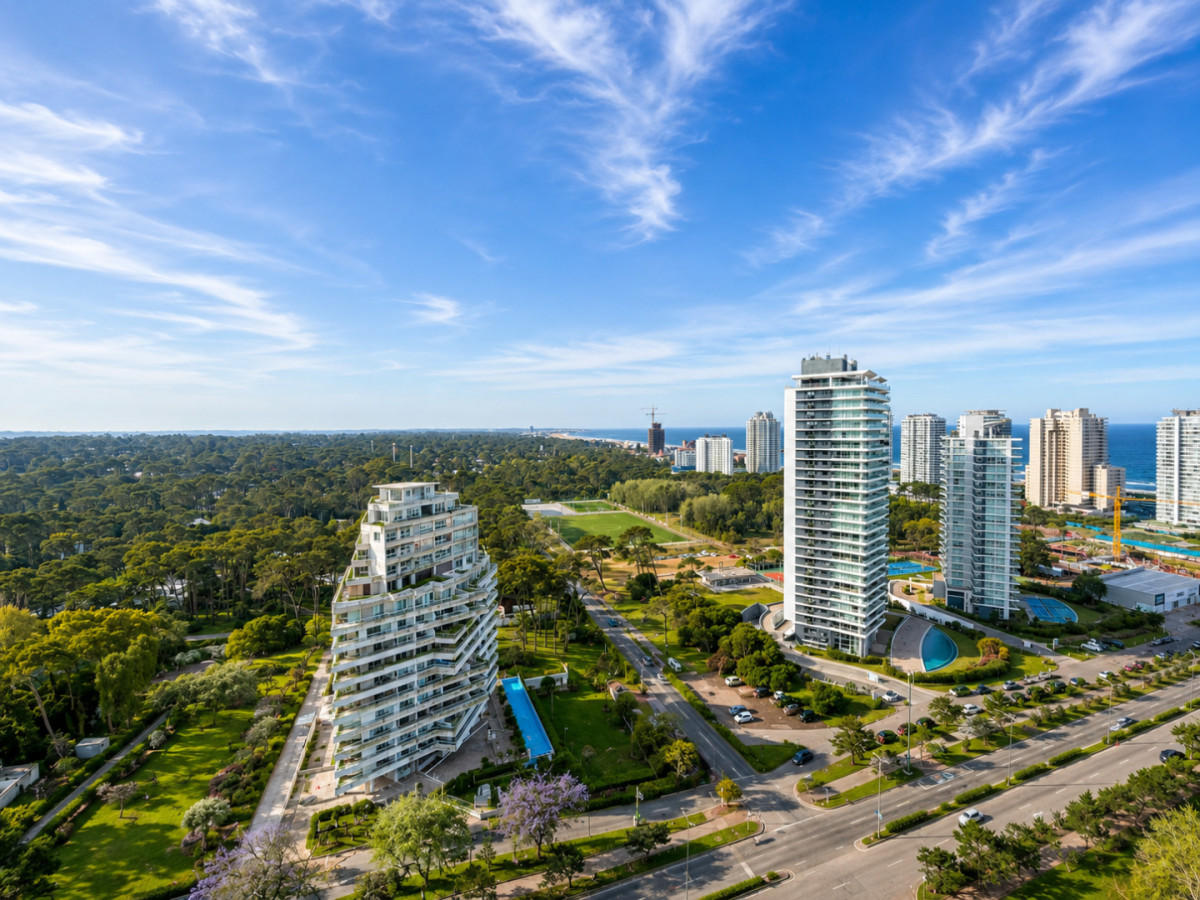 Penthouse con Vistas al Mar, Parrillero Propio y Tres Dormitorios Potenciales