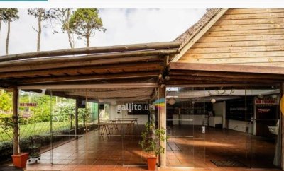 PROPIEDAD IDEAL PÀRA EVENTOS , CLINICAS., ETC.