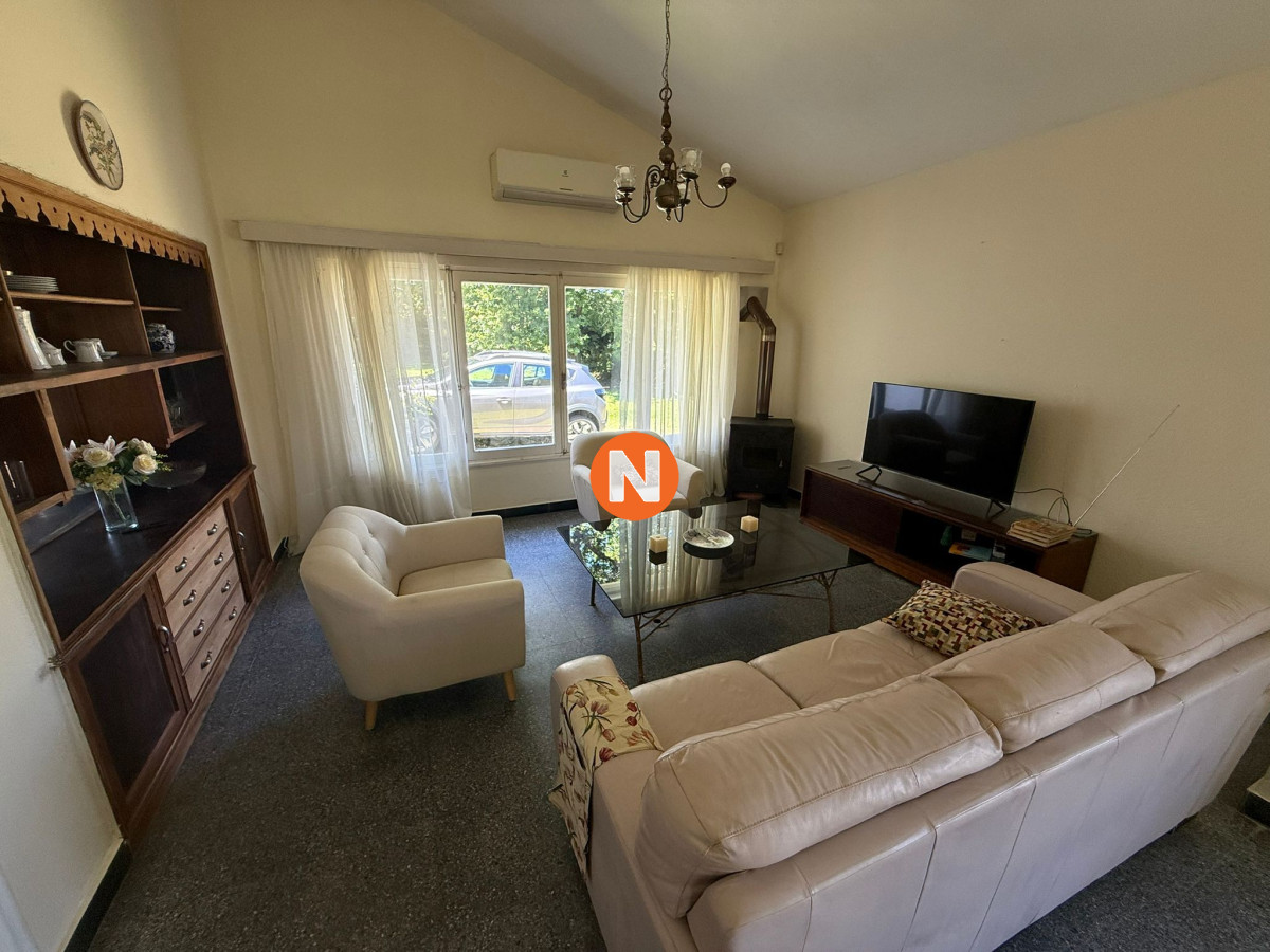 Casa Ref.223109 - Casa a una cuadra del mar en Venta