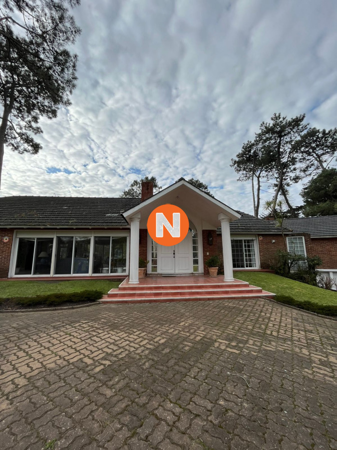casa en venta, cantegril, punta del este, 4 dormitorios. - nlv209012c