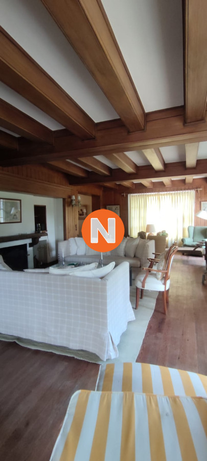 Casa Ref.209145 - Casa en Venta, Golf, Punta del Este, 5 Dormitorios.