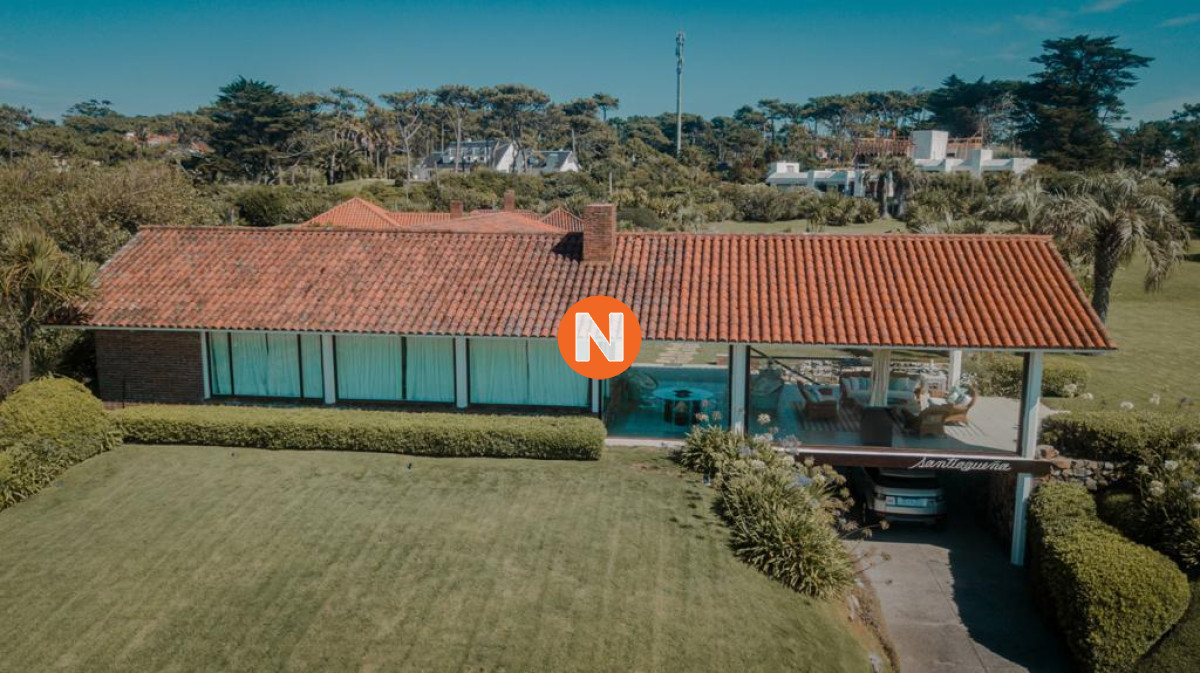 Casa Ref.205811 - VENTA DE CASA DE 5 DORMITORIOS EN PRIMERA LINEA EN BRAVA PUNTA DEL ESTE 
