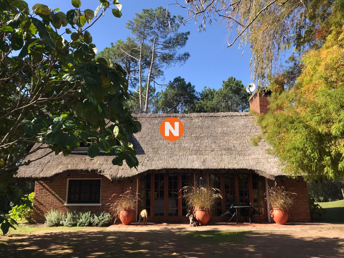 Casa Ref.205120 - Casa en Venta, Golf, Punta del Este, 4 Dormitorios.